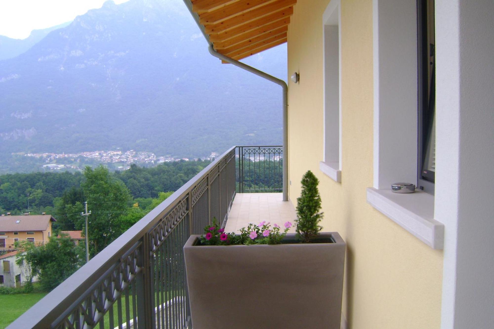 Affittacamere Rubino Guest House Ponte nellʼAlpi Eksteriør bilde