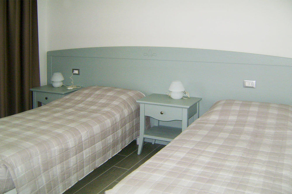 Affittacamere Rubino Guest House Ponte nellʼAlpi Eksteriør bilde