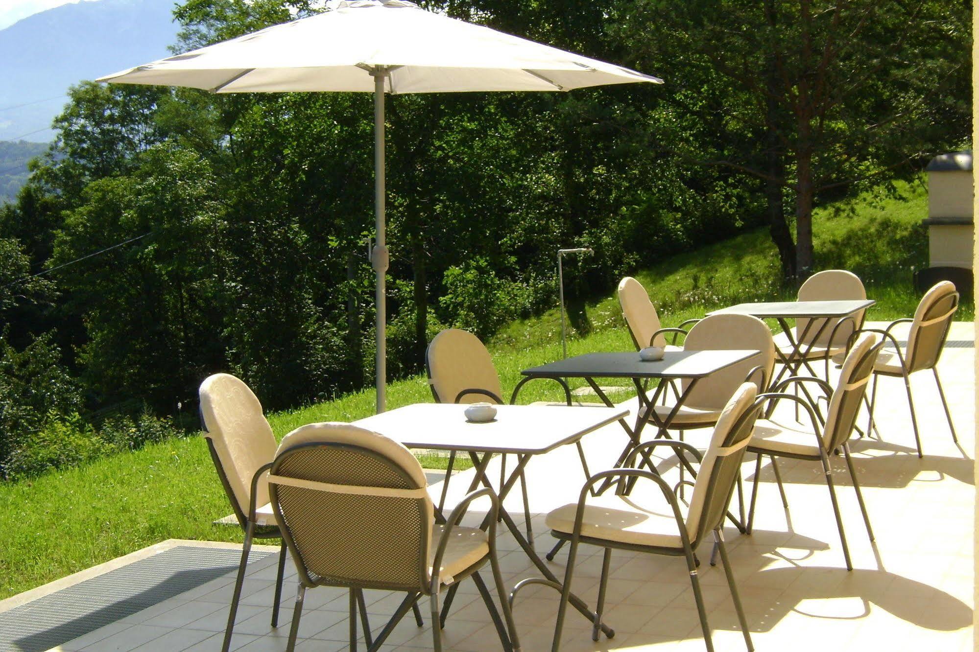 Affittacamere Rubino Guest House Ponte nellʼAlpi Eksteriør bilde